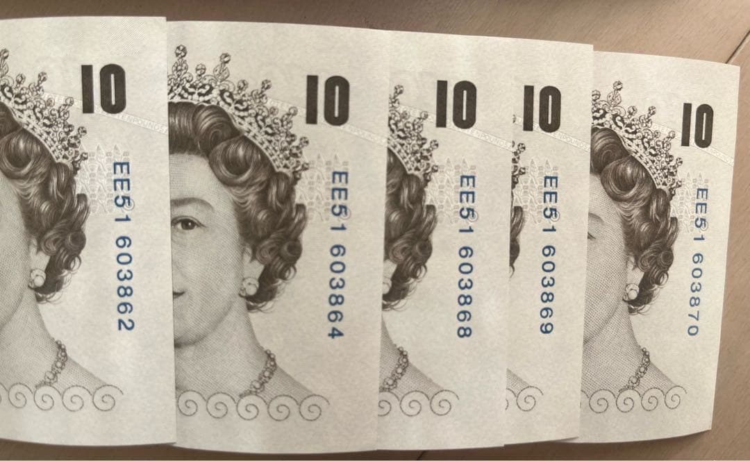 イギリスポンド【旧紙幣】130ポンド 連番あり