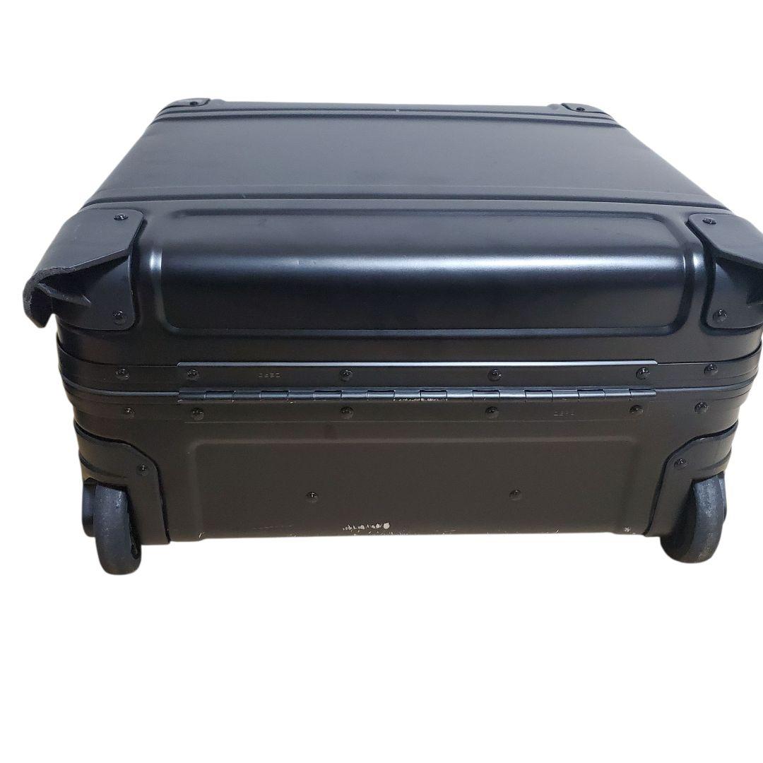 【状態良好】ZERO HALLIBURTON GEO Aluminum 29L