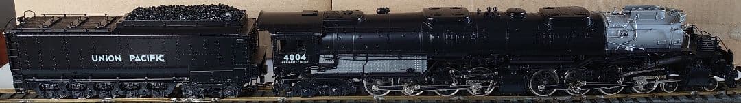 天賞堂 UP 4-8-8-4 BIG BOY w/Tender No.126