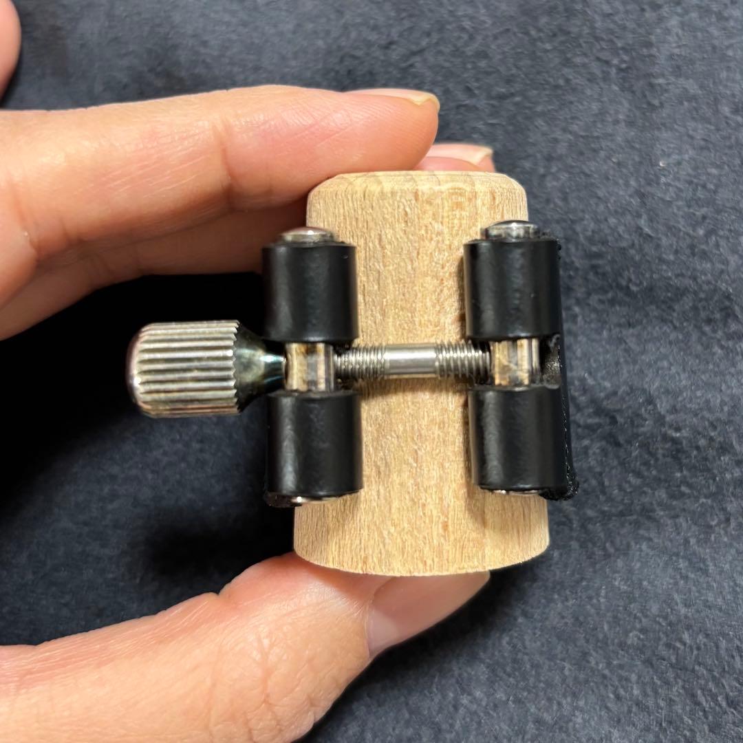 バンドーレン　B♭クラリネット　リガチャー　レザー