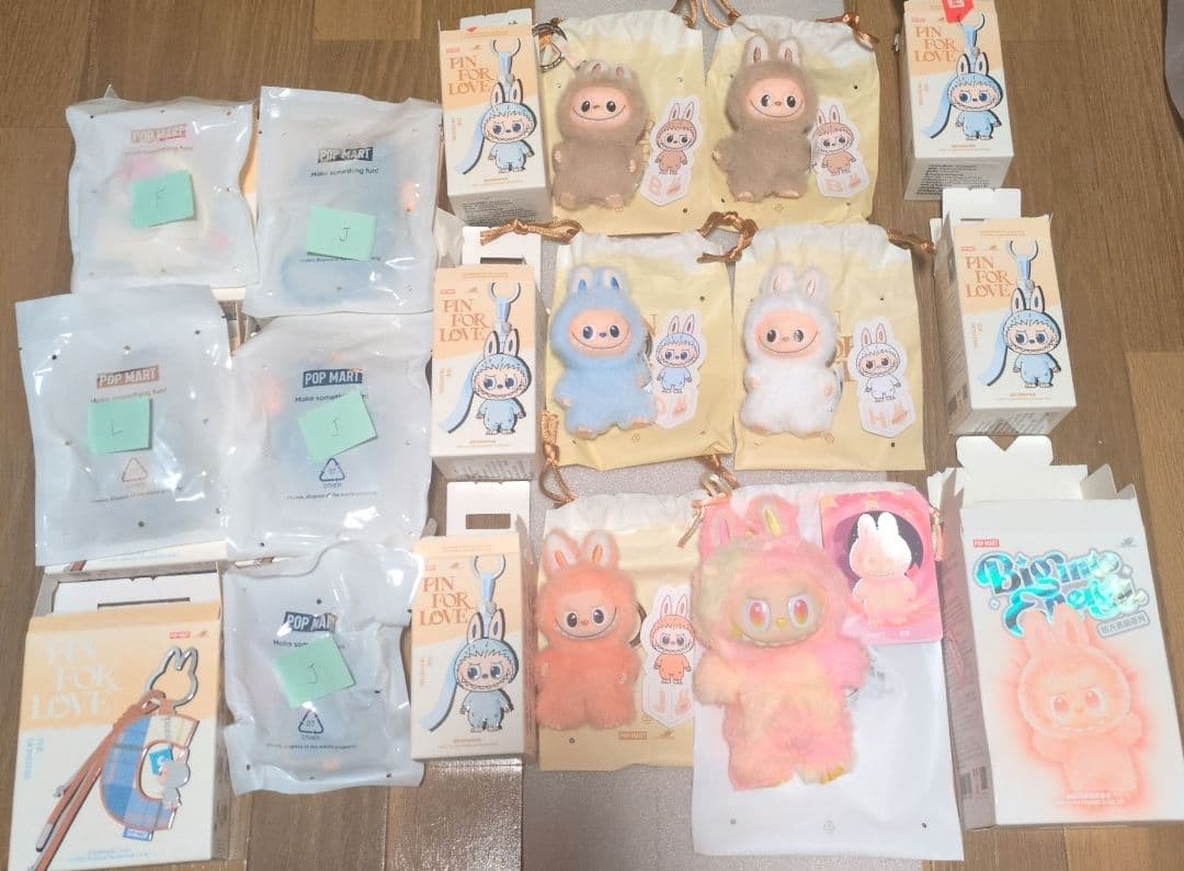 ラブブ PIN FOR LOVE Big into Energy ポップマート