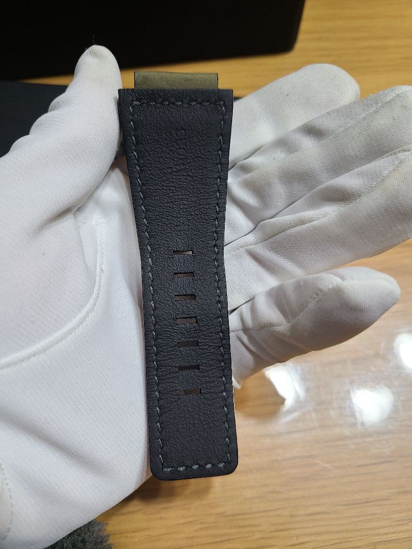 【限定値下げ　付属品欠品無し】Bell & Ross BR03 GREY LUM