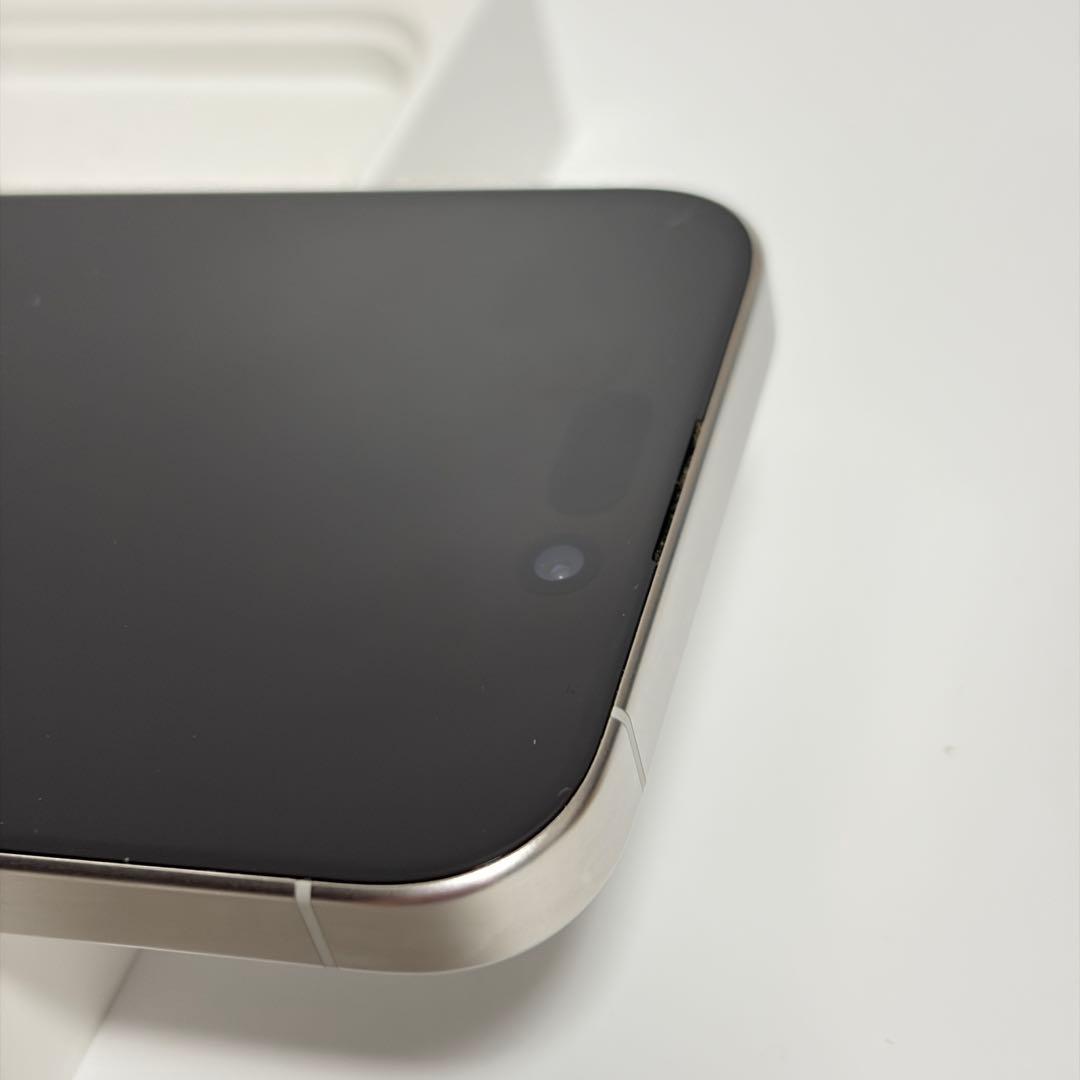 iPhone 15 Pro 256GB ホワイト