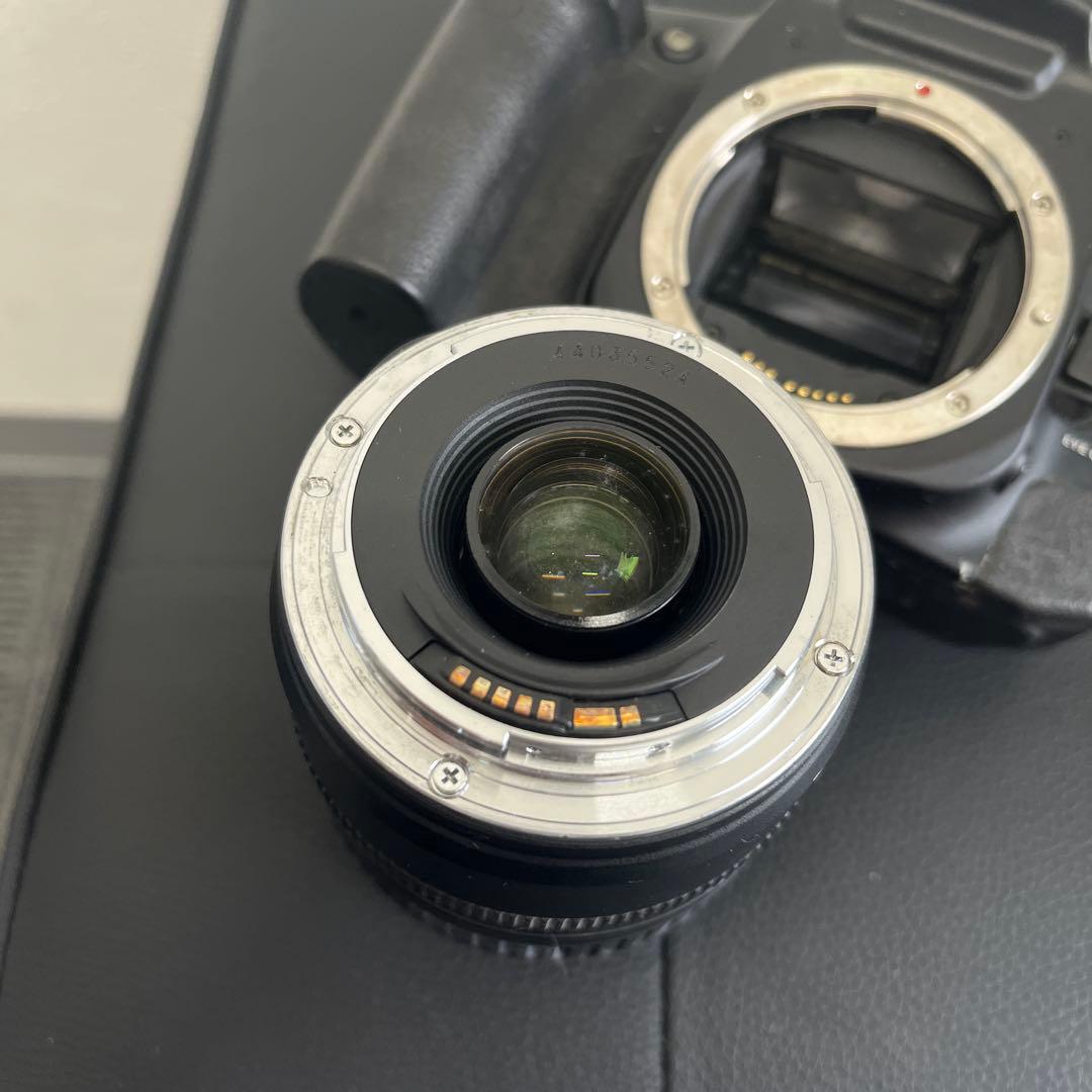 ジャンク品 cannon キャノン EOS 一眼レフフィルムカメラ レンズ付き