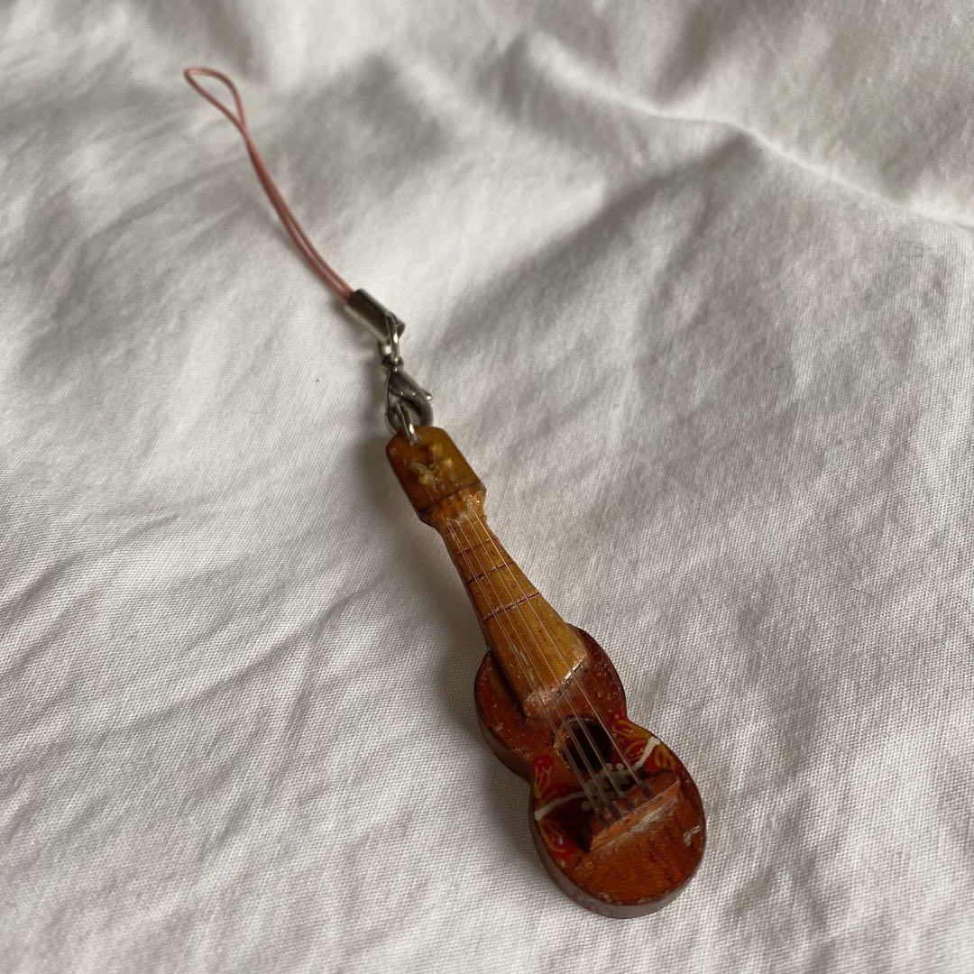 激レア！超リアル！ウクレレストラップ