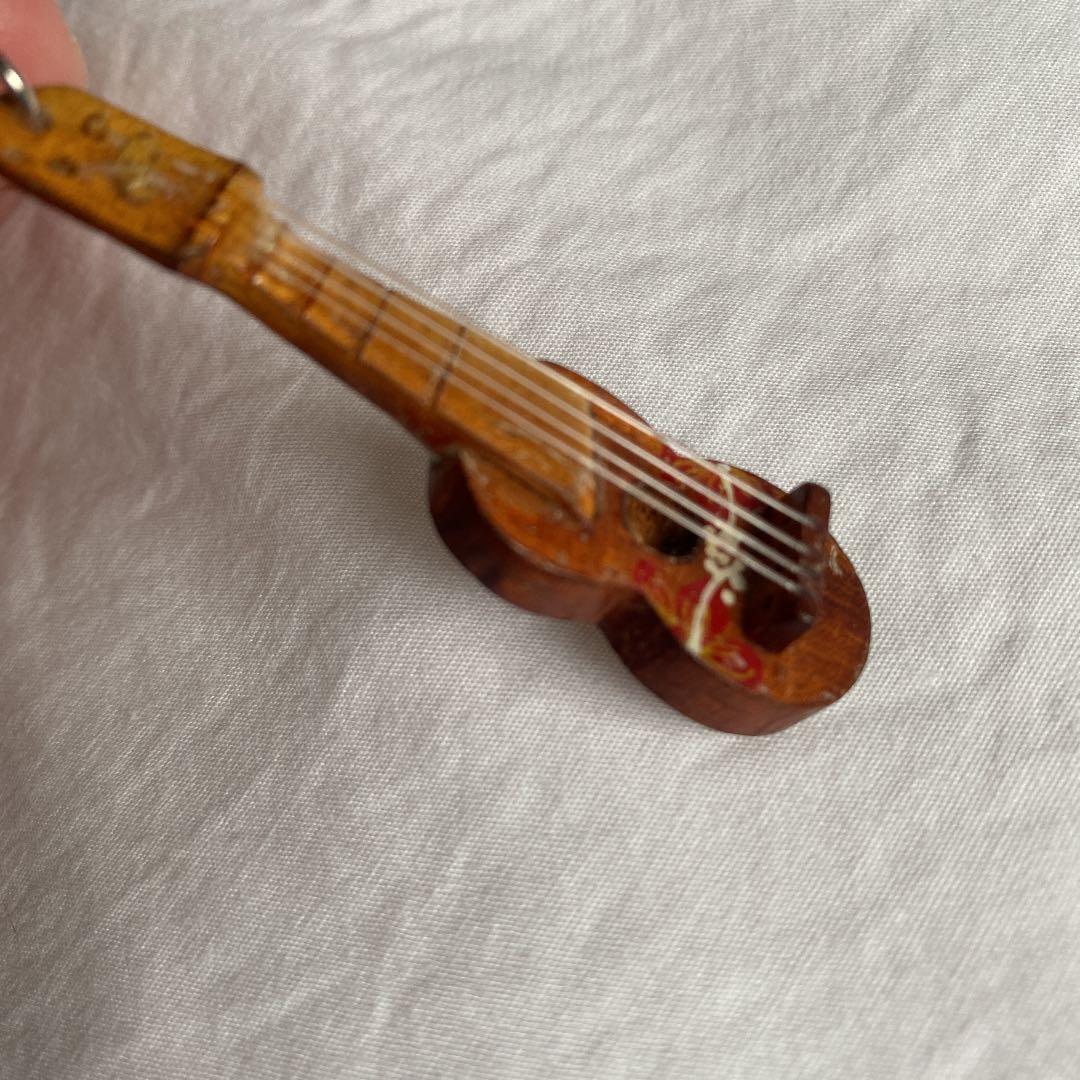 激レア！超リアル！ウクレレストラップ