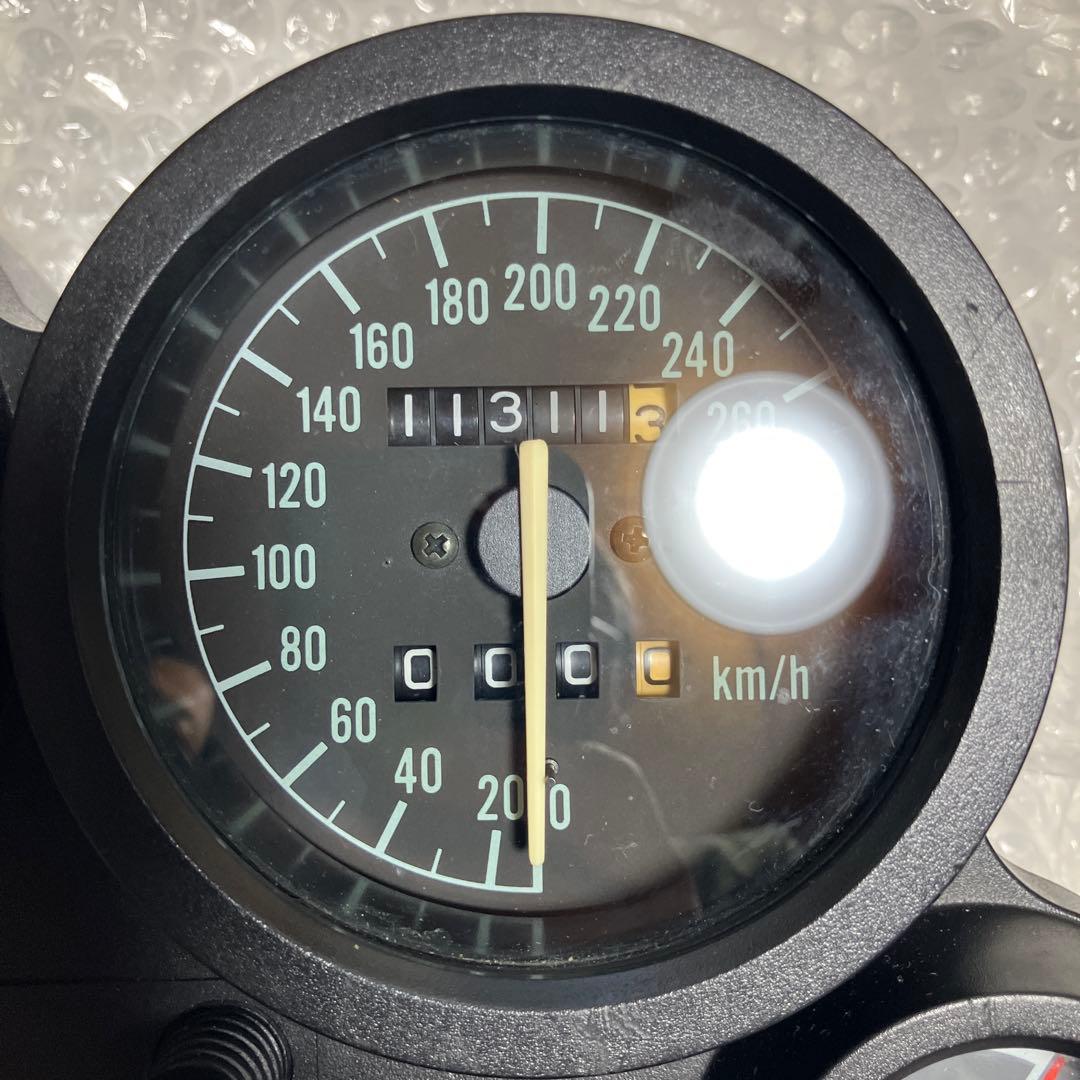 Kawasaki GPZ900R純正メーターキロ表示　美品