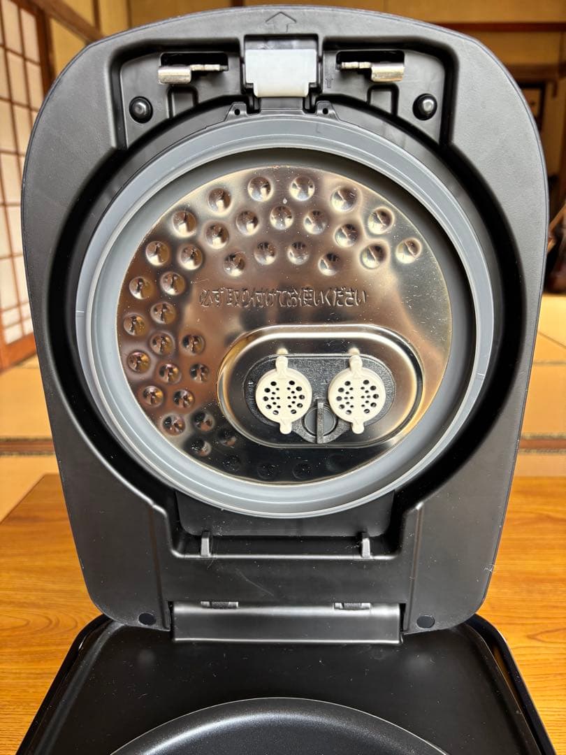 美品⟡.*アイリスオーヤマ 圧力IHジャー炊飯器 5.5合炊き22年製【中古品】