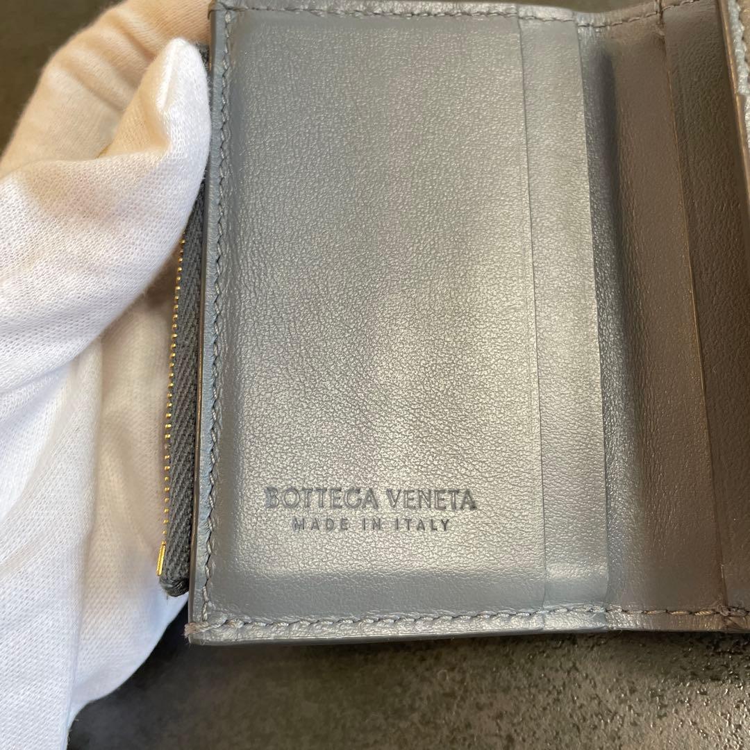 【使用感少ない】ボッテガヴェネタ　三つ折り　財布　ウォレット
