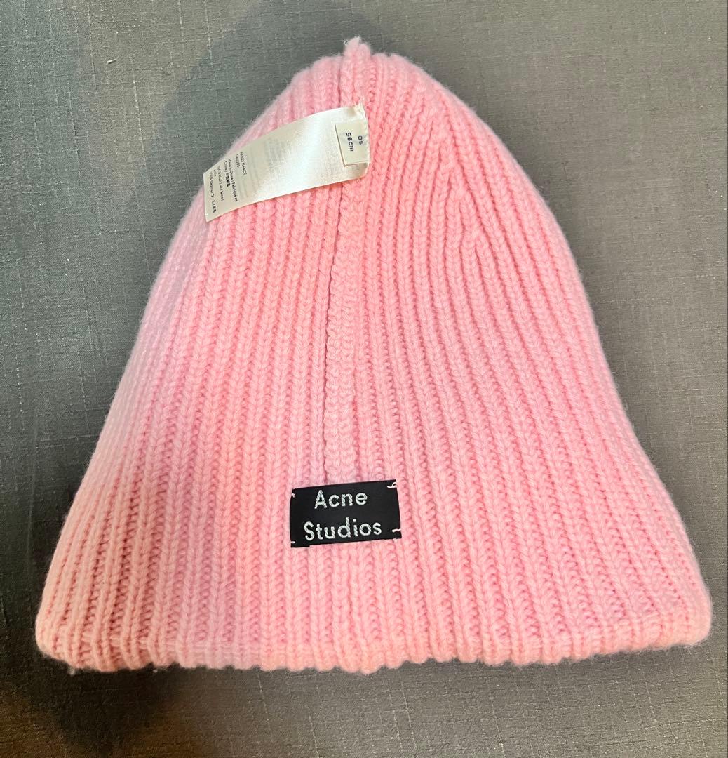 ACNE STUDIOS ラージFACEロゴビーニー