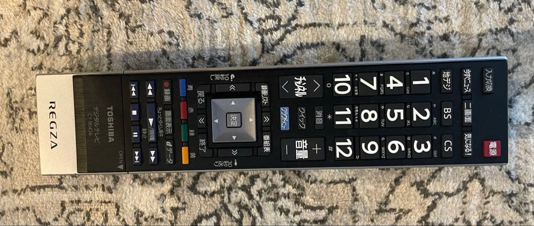 TOSHIBA 40インチテレビ　40J7（スタンドなし推奨）