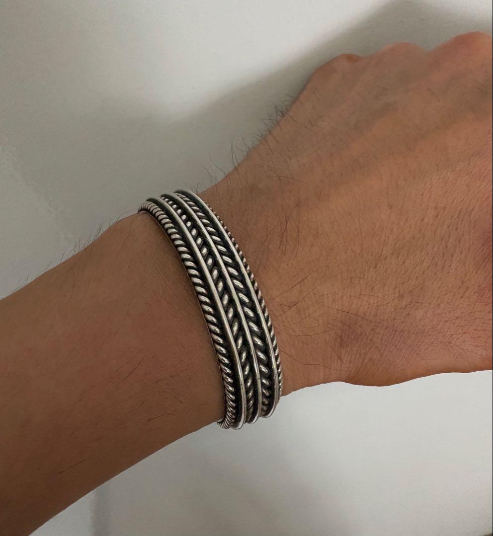 TOM HAWK （トムホーク）ナバホ族 インディアンジュエリー バングル