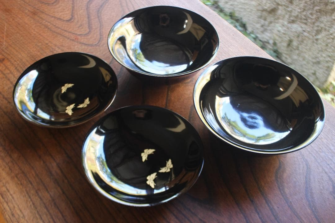 時代逸品！風情ある栗色漆に極上牡丹蝶蒔絵の映える大椀2点（検輪島塗蒔絵椀雑煮椀