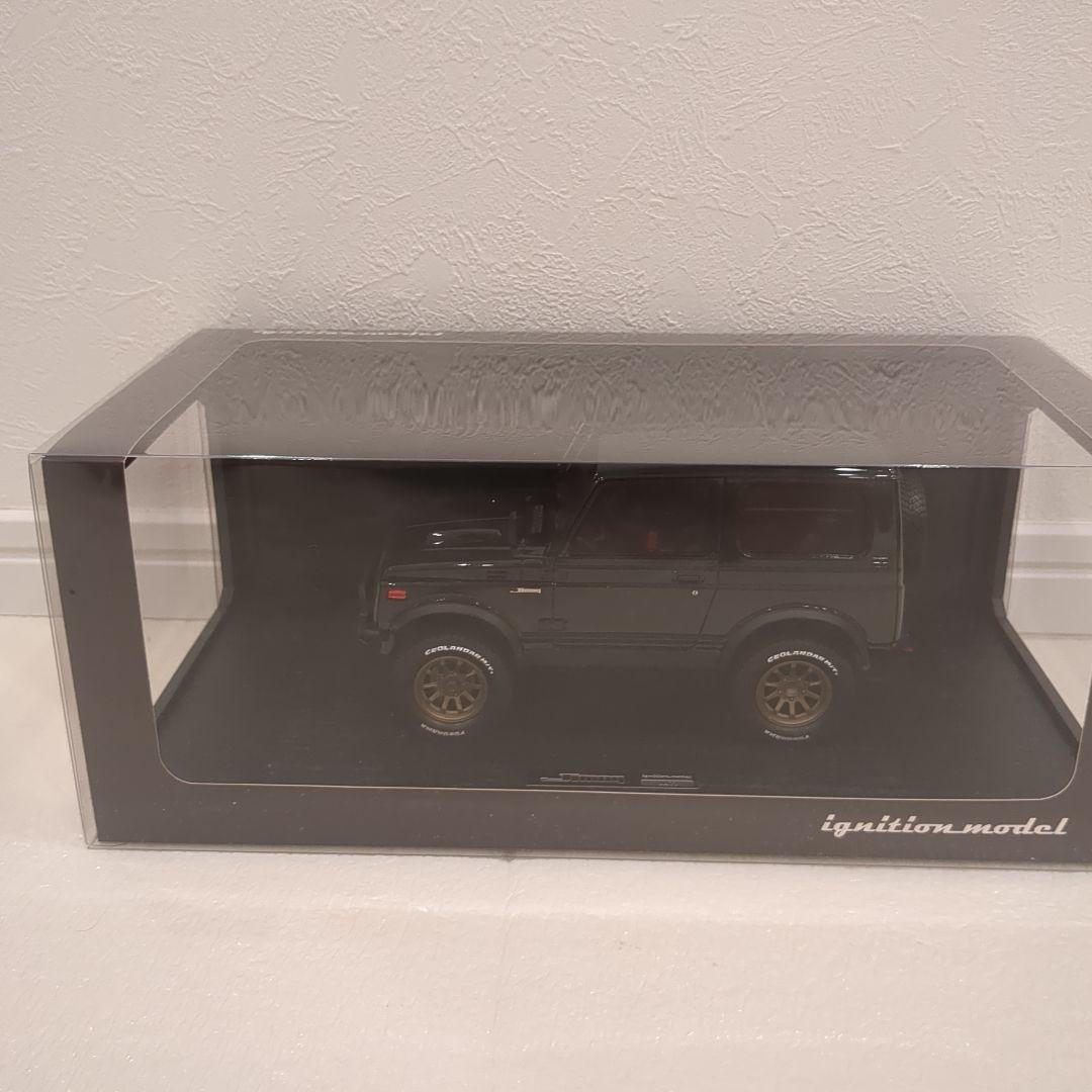 イグニッションモデル 1/18 スズキ ジムニー(JA11) ブラック