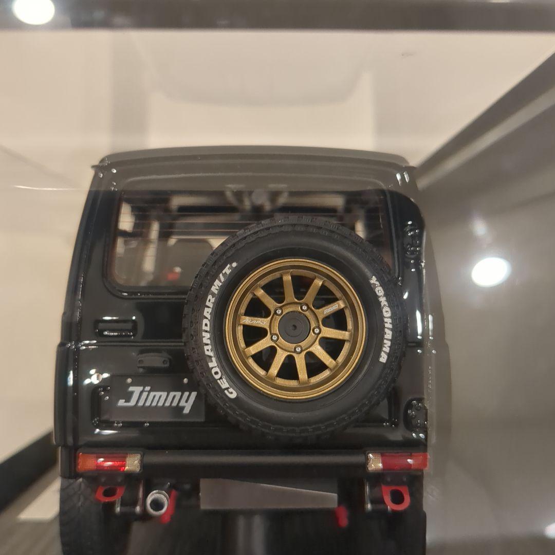 イグニッションモデル 1/18 スズキ ジムニー(JA11) ブラック