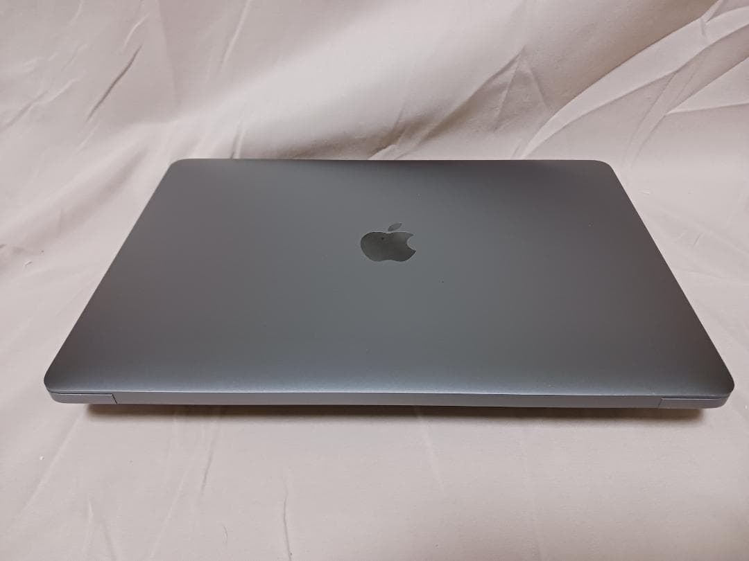i5/16G/128G 新BAT　MacBook Air 13　2019 グレー