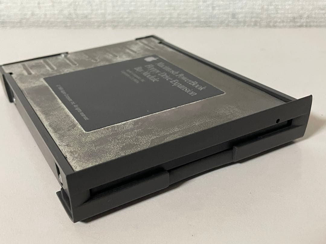 Apple 初代 PowerBook G3 kanga 1997ジャンク扱い