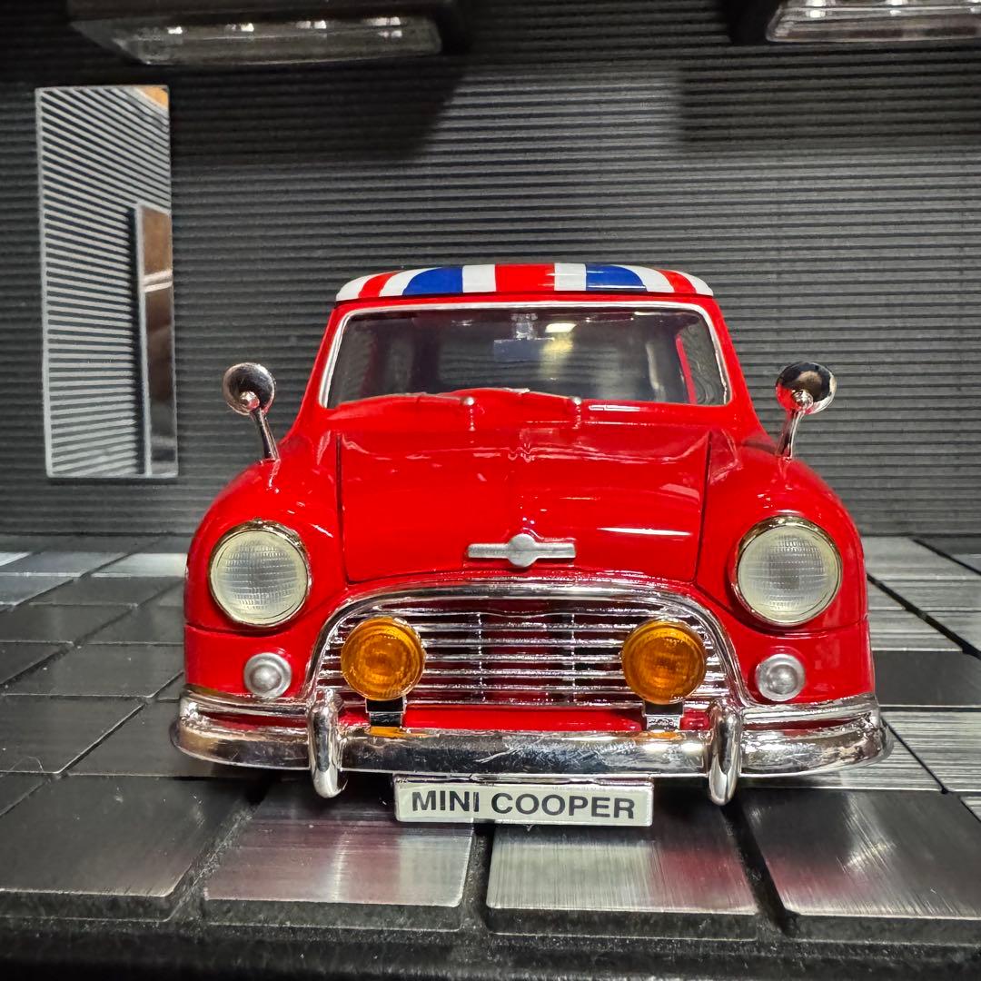 1/18 ミニカー MOTOR MAX ミニクーパー(カスタム仕様)