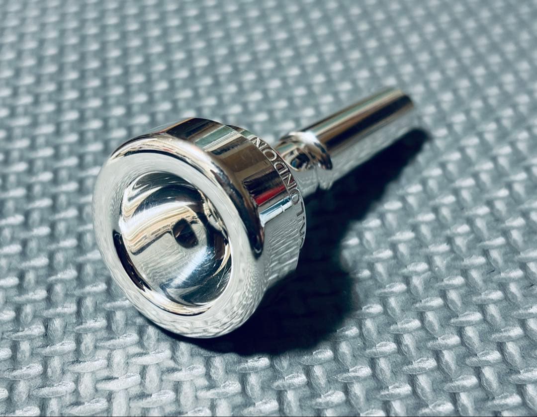 DENIS WICK デニスウィック コルネット　マウスピース　3B