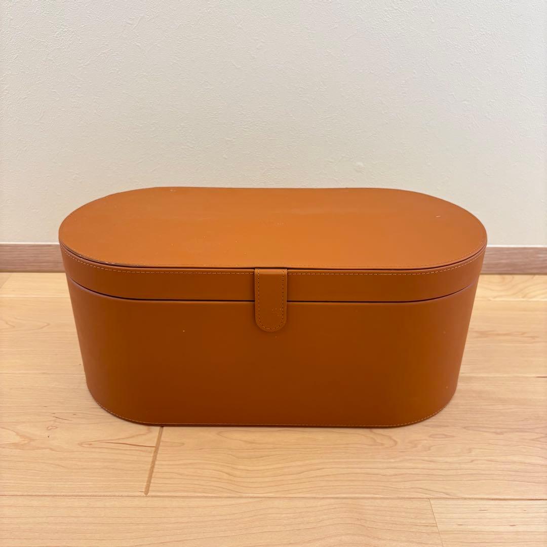 Dyson Airwrap 専用ケース付き