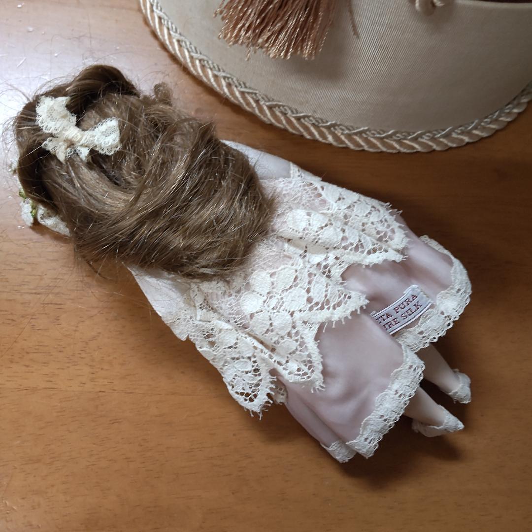 カルトナージュ　人形　ドール　イタリア　アンティーク風　ヴィクトリアン