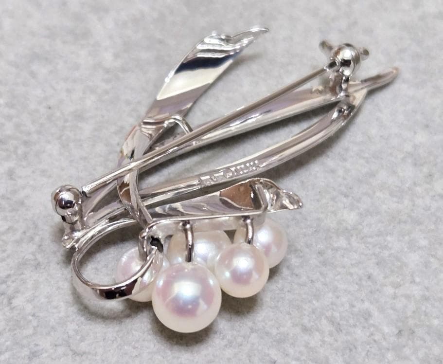 MIKIMOTOミキモト SV あこや真珠ブローチ パール 本真珠　42034