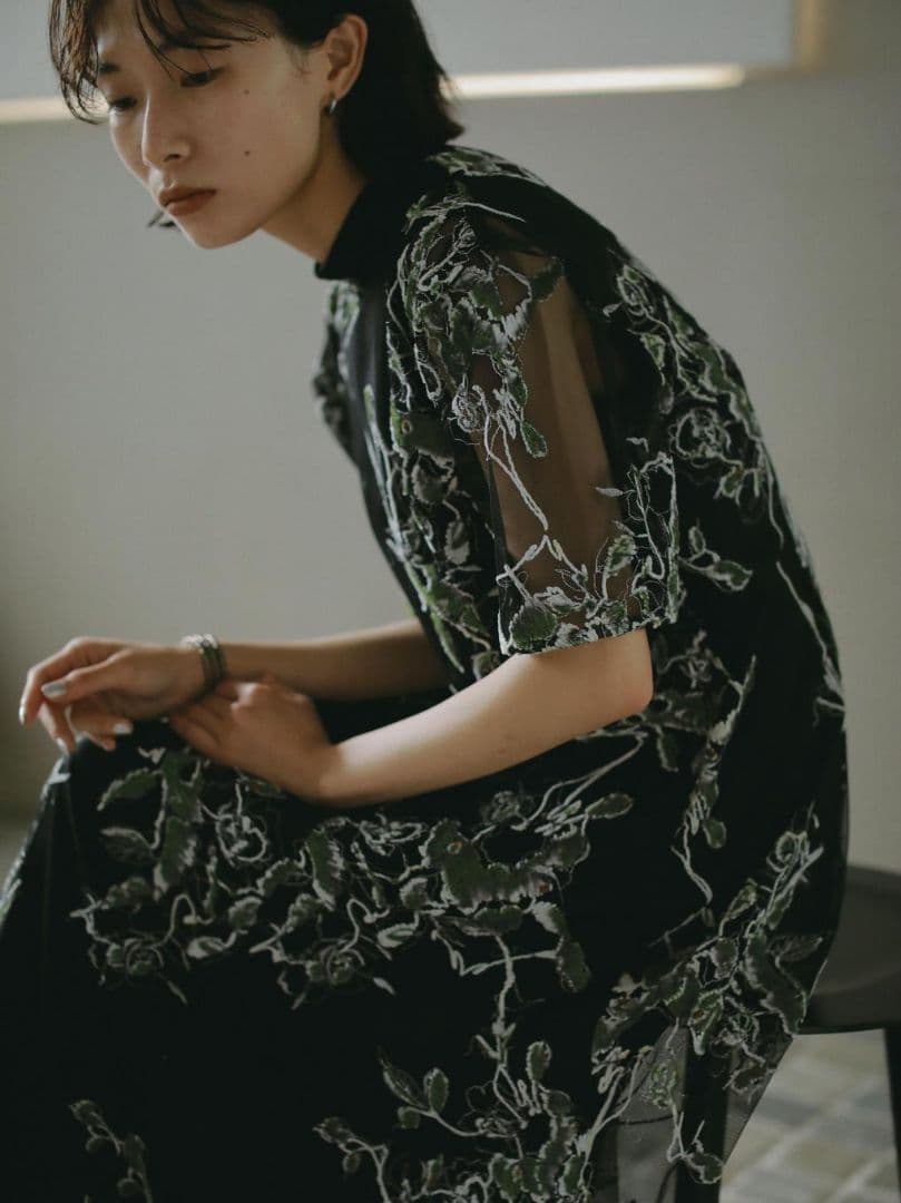 【美品】2WAY WILD ROSE CANVAS ART DRESS　Sサイズ