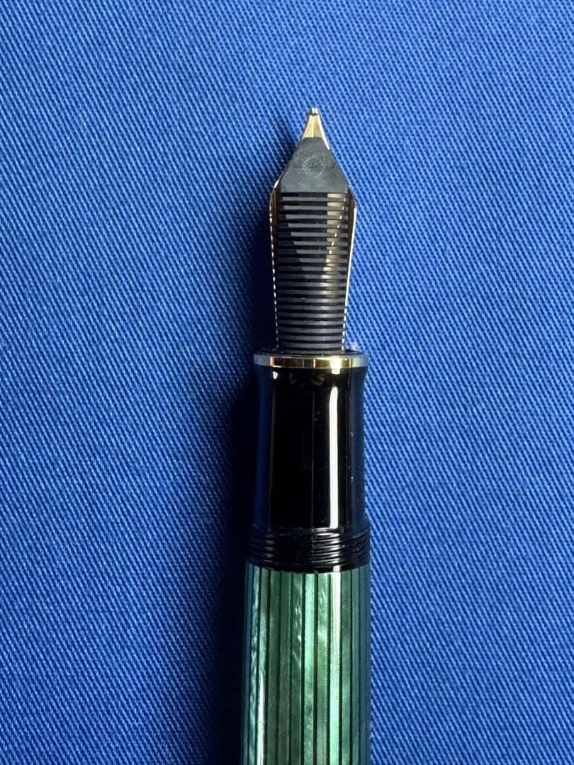 ペリカン スーべレーン m1000 緑縞