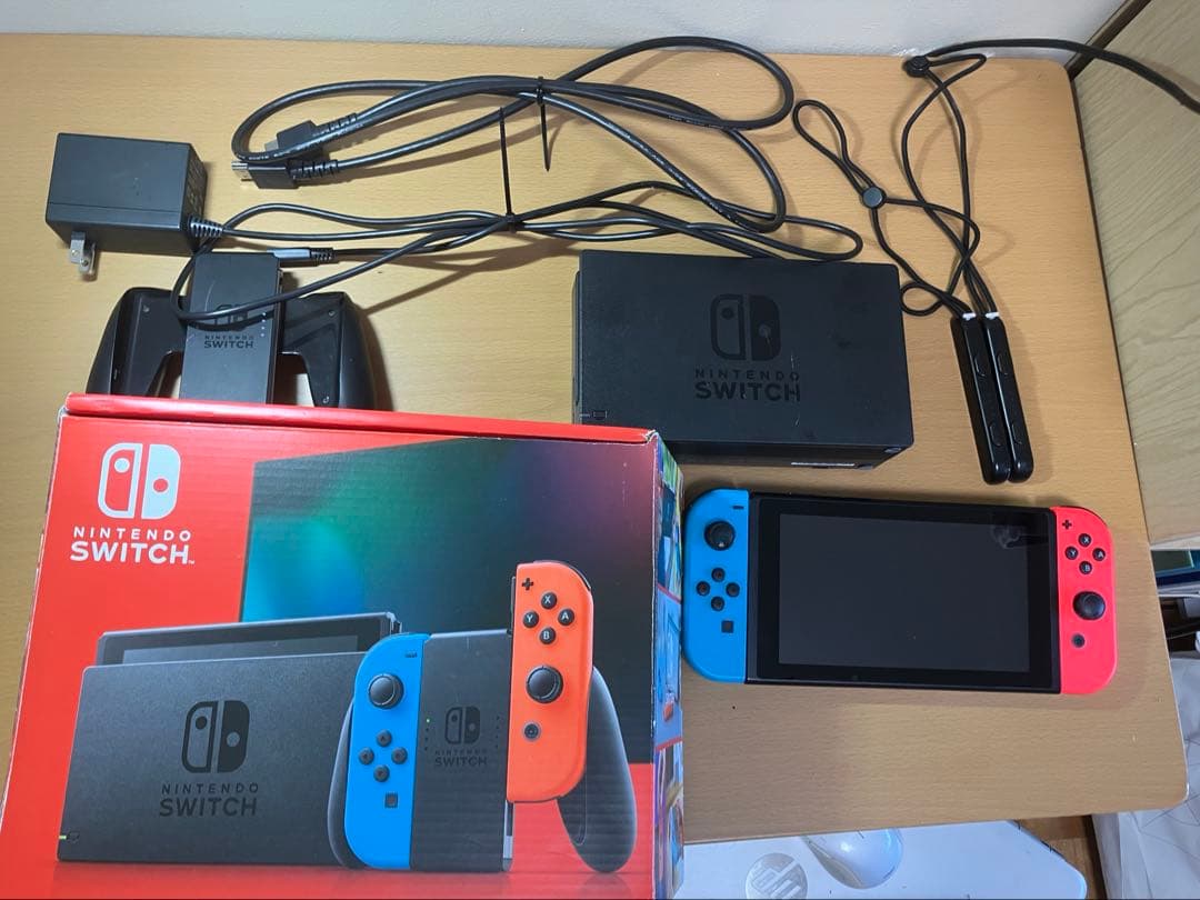 Nintendo Switch ネオンブルー/ネオンレッド SDカード付き