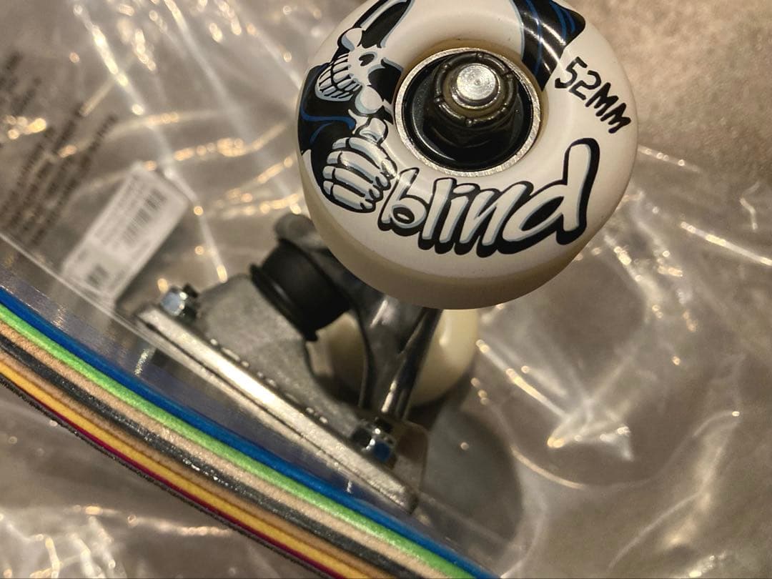 【未使用/新品】blind skateboard 7.625 スケボー　コンプ