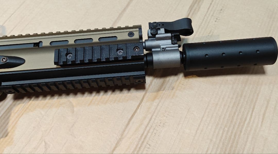 [美品] 東京マルイ　次世代電動ガン　SCARL