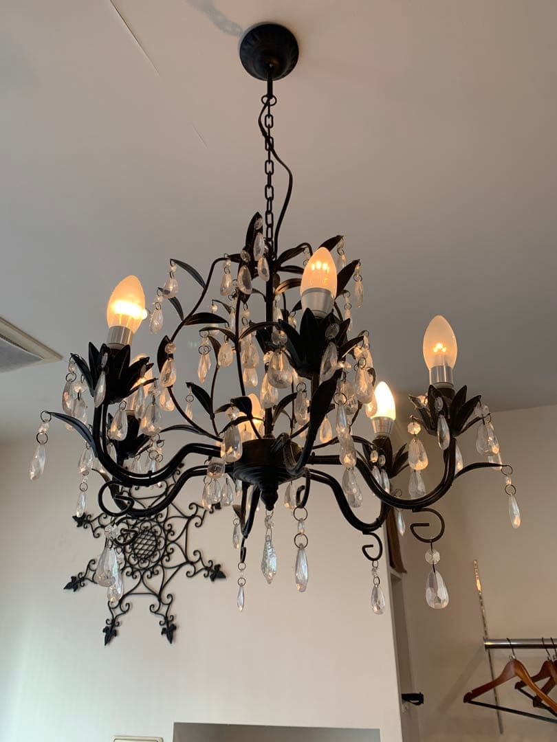 カフェ　美容室　シャンデリア