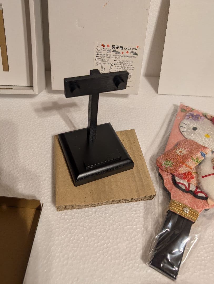 ハローキティ 花柄 羽子板