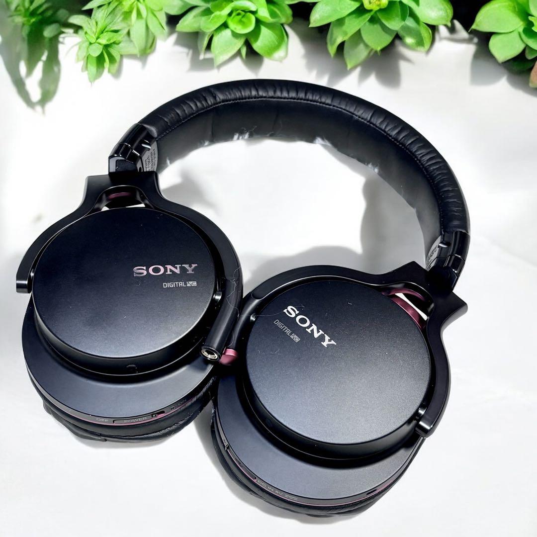 ✨極美品✨SONY ヘッドホン MDR-1RNCMK2 　ノイズキャンセリング