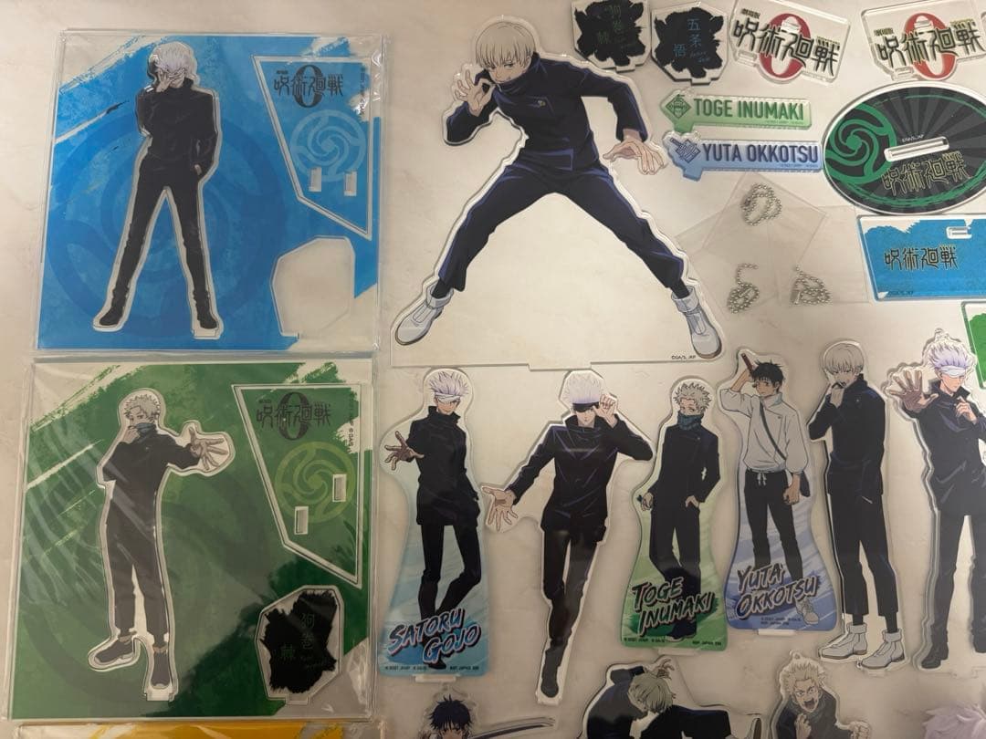 【呪術廻戦】まとめ売りアクスタ、ポスカ、フィギュア、シールなど