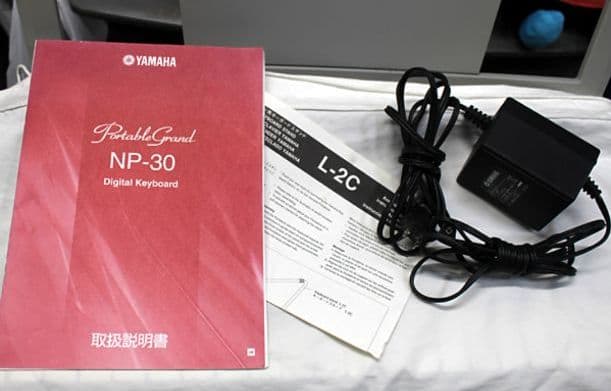 【みけ】美品！ YAMAHA 電子ピアノ NP-30S スタンド付