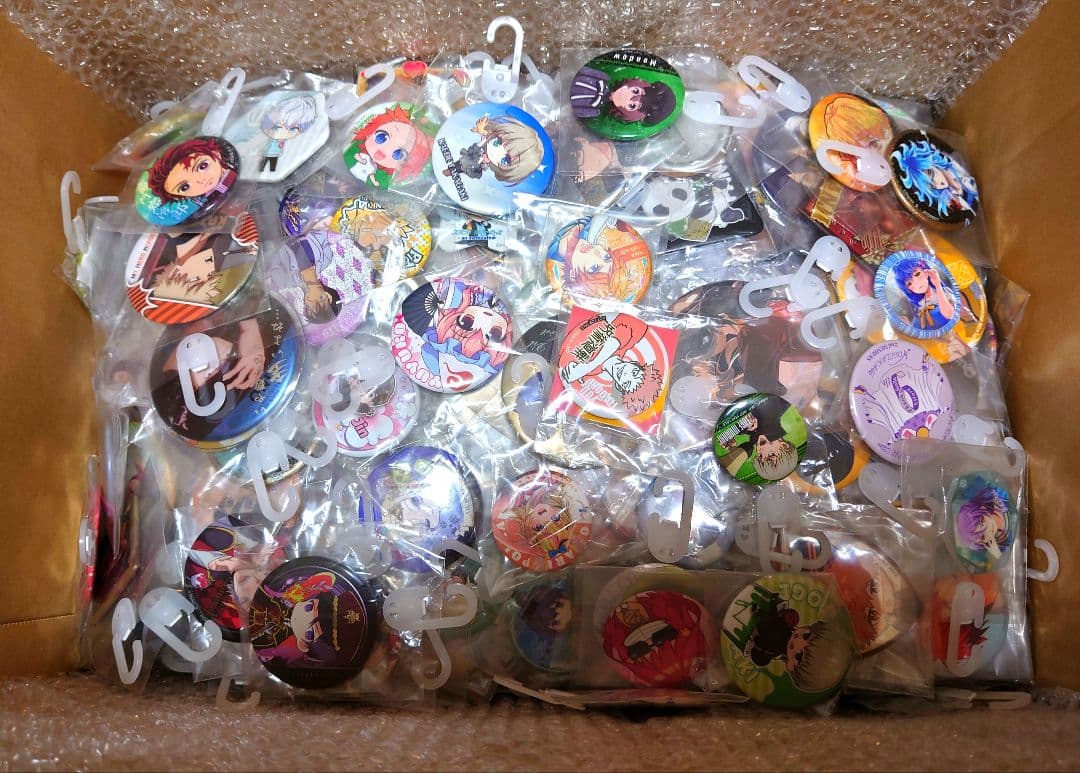 【大量まとめ売り】ノンジャンル　キャラクターグッズ　アニメグッズ　アクスタなど。