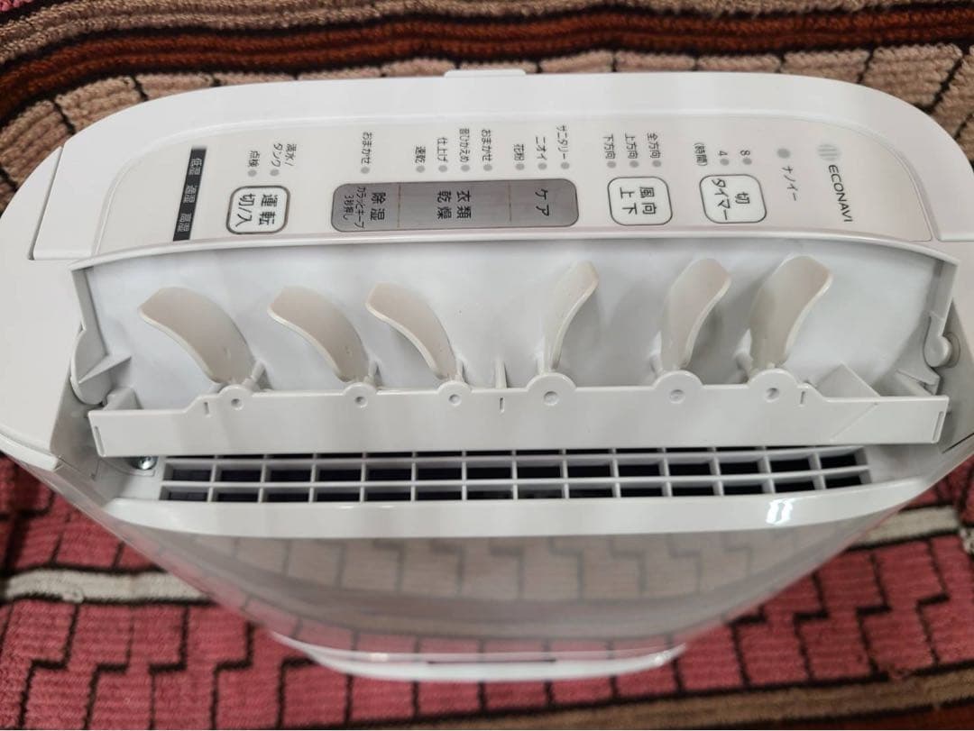 パナソニック　衣類乾燥除湿機　　F-YZUX60