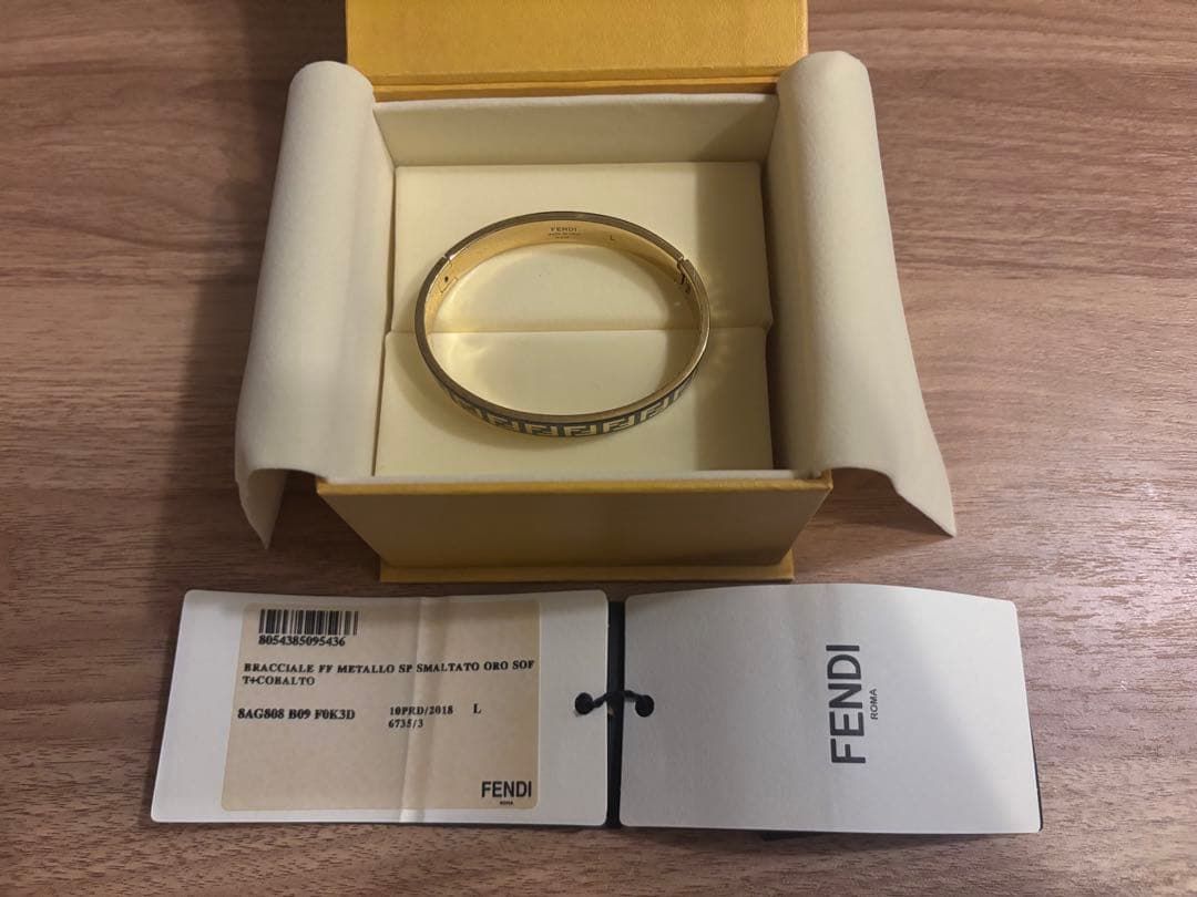 FENDI バングル ブレスレット