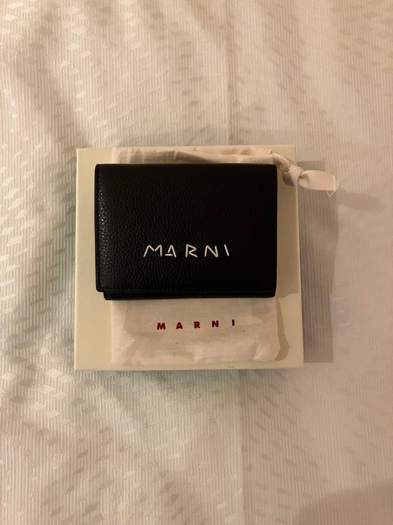 K*o様 marni マルニ 三つ折り財布 ブラック