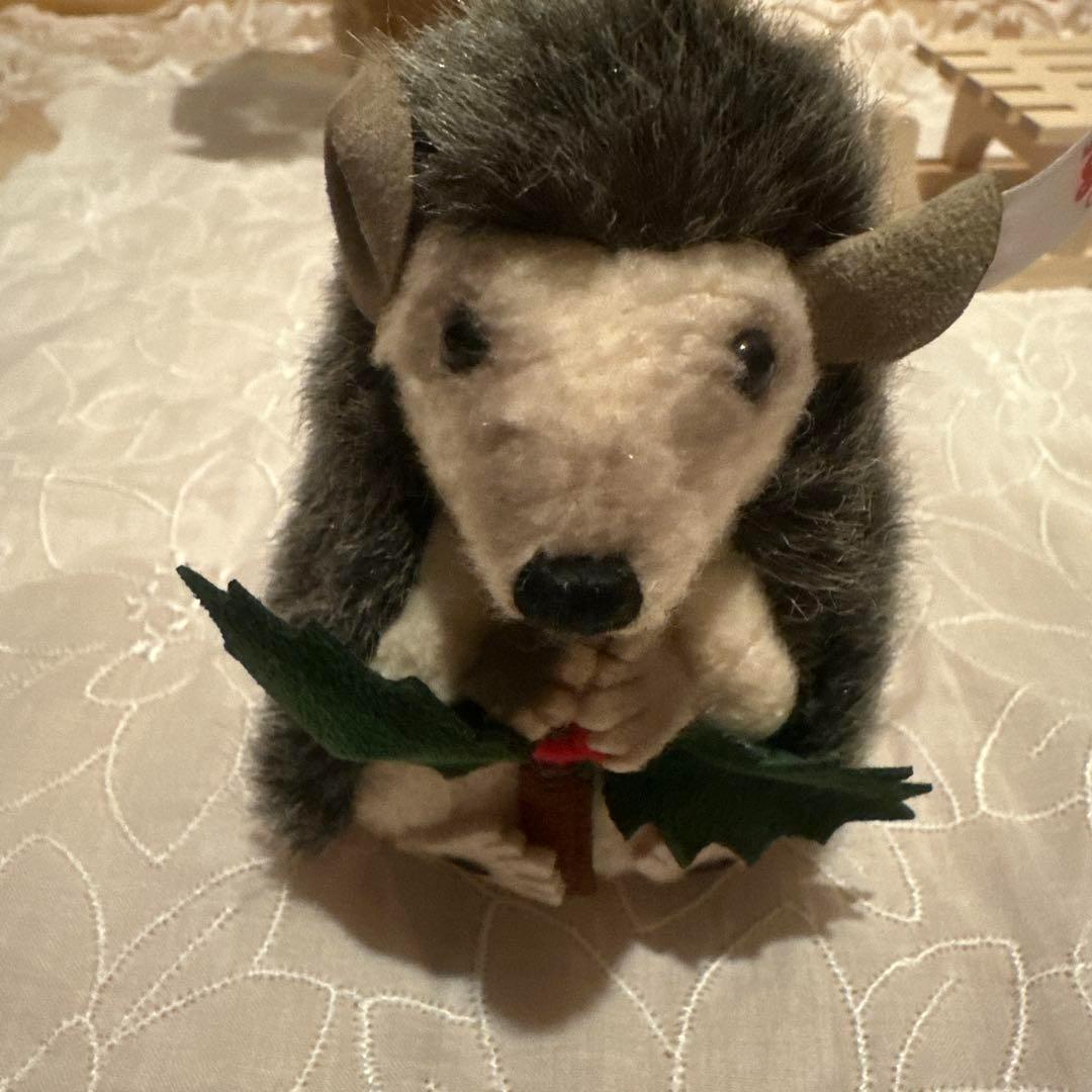 シュタイフ　Steiff テディベアとハリネズミ