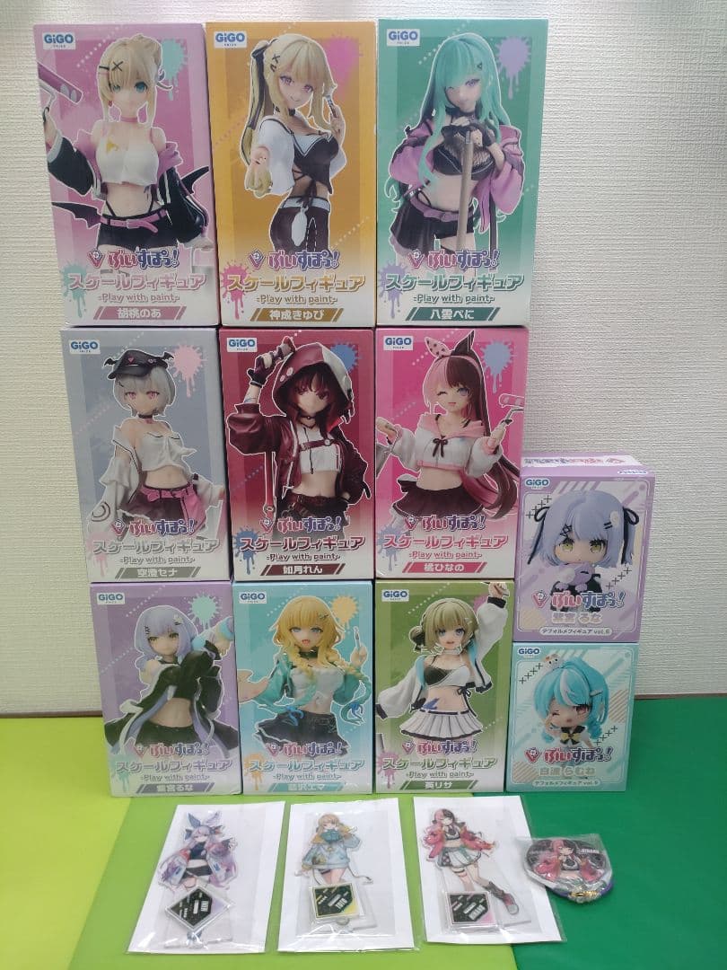 GIGO ぶいすぽっ！スケールフィギュア 11体セットアクスタ3 バッヂ1