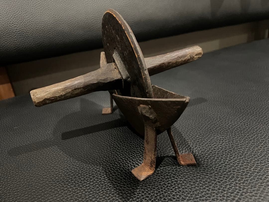 薬研　やげん　鉄製　調剤道具　古民具 民芸　古道具 骨董 アンティーク　当時もの