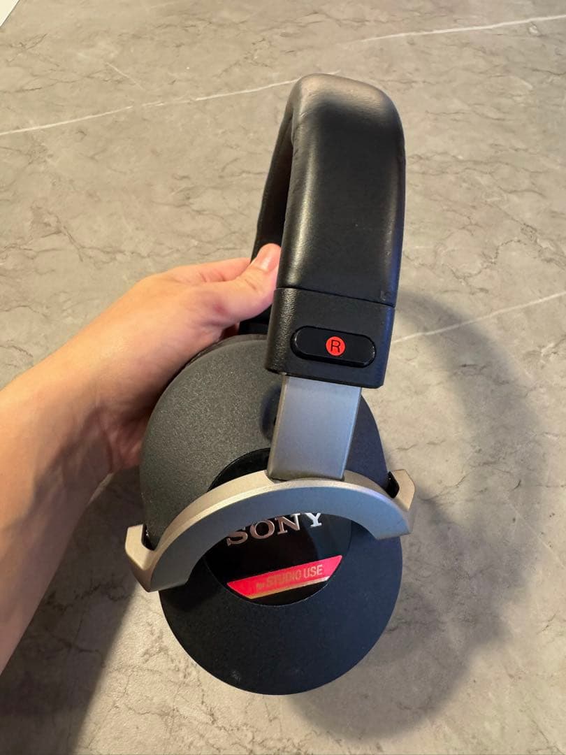 ヘッドホン SONY MDR-Z1000