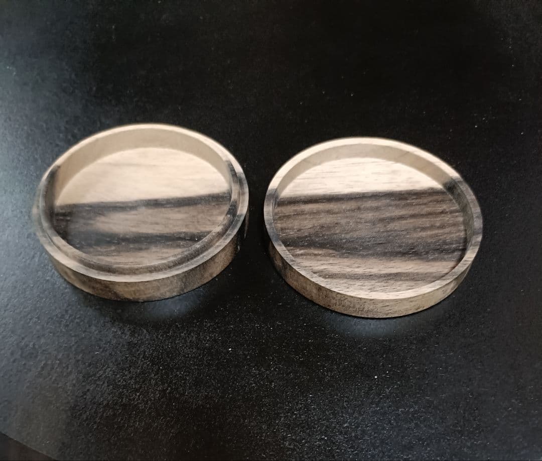 黒柿材香合 　乾燥数十年 自然乾燥