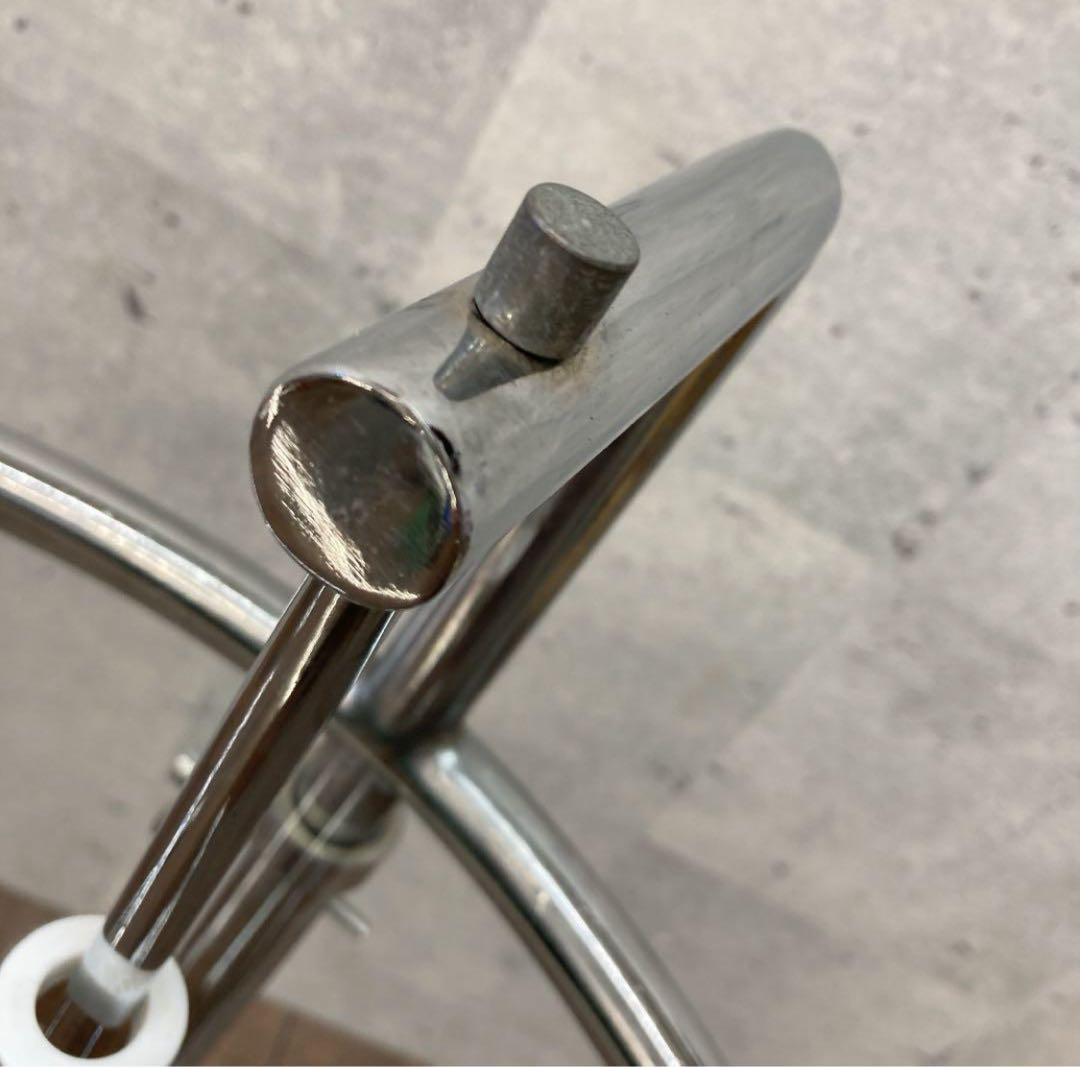 ミッドセンチュリー アイリーングレイ クラシコン リプロダクト品 サイドテーブル