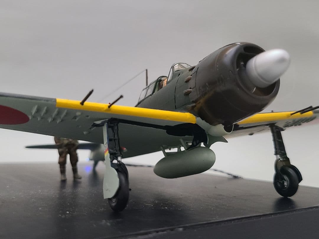 零式艦上戦闘機52型 リアルモーターライズ 完成品 タミヤ1/48 零戦