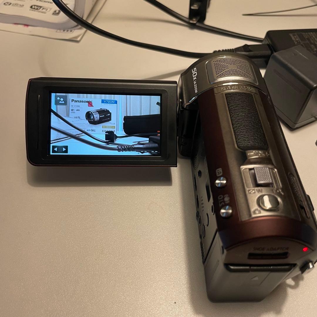 ビデオカメラ Panasonic HC-V720M