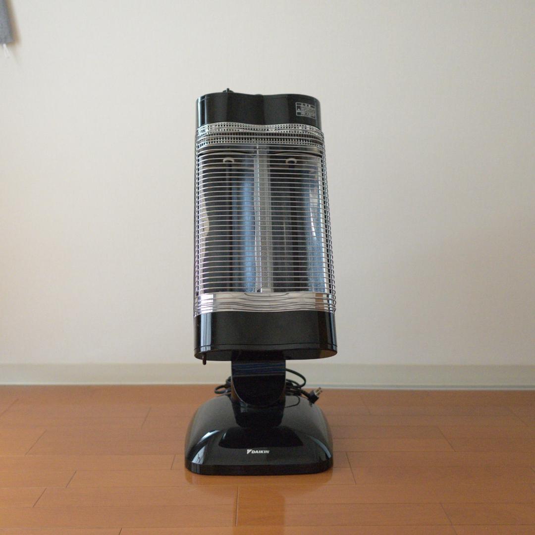 【中古】【限定色】ダイキン／遠赤外線暖房機セラムヒート／ERFT11MS-K／黒