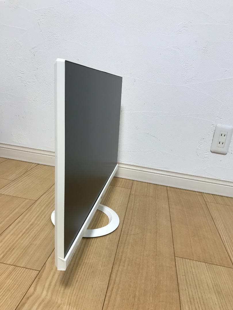 美品　ホワイト　液晶モニター　ASUS